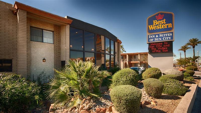 Quality Inn & Suites Phoenix Nw - Sun City Youngtown Exteriör bild